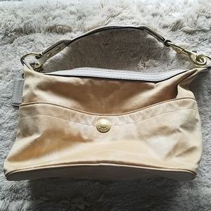 Coach signature hangbag